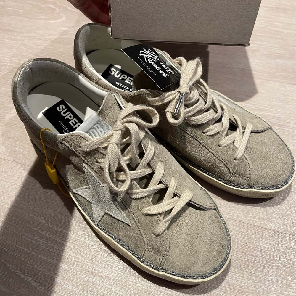 Brand New Golden Goose Sneaker-8